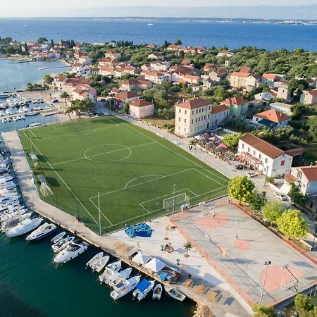 Villa Santa Eufemia Sutomiscica Exteriér fotografie